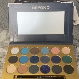 Eyeshadow Palette - Vibrant Multi-Color Collection